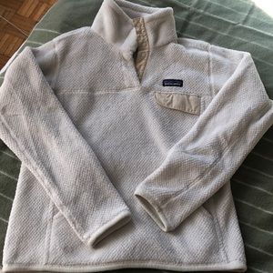 Ivory Patagonia fleece pullover